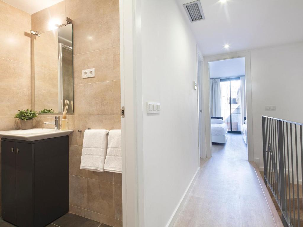 Sleep Eixample By Stay Barcelona Exterior foto