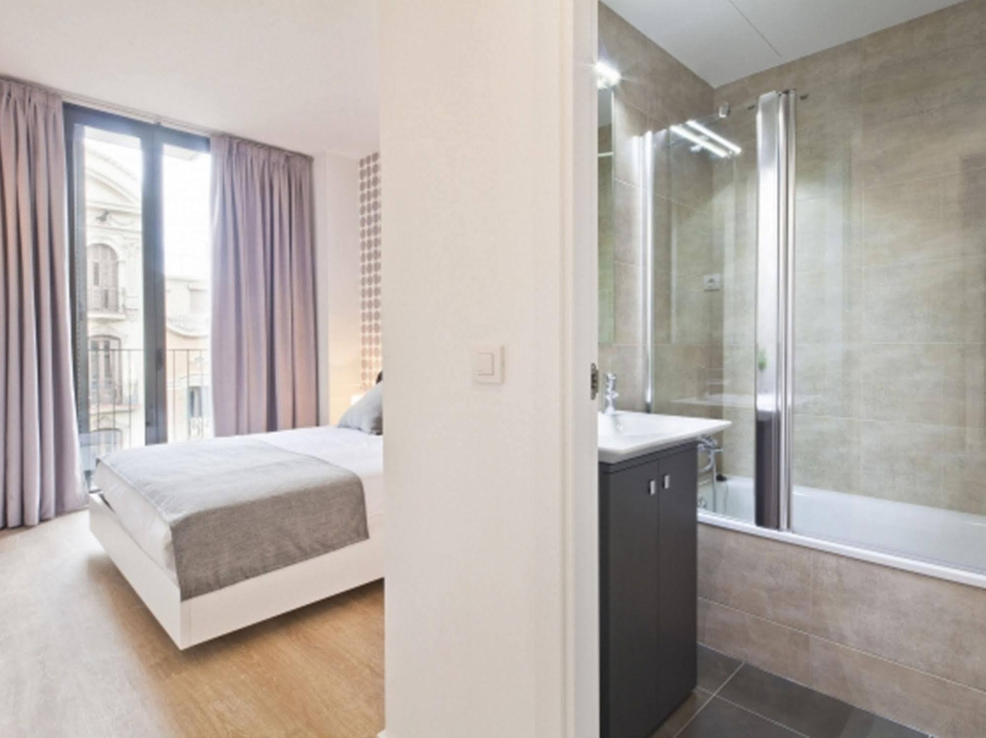Sleep Eixample By Stay Barcelona Exterior foto